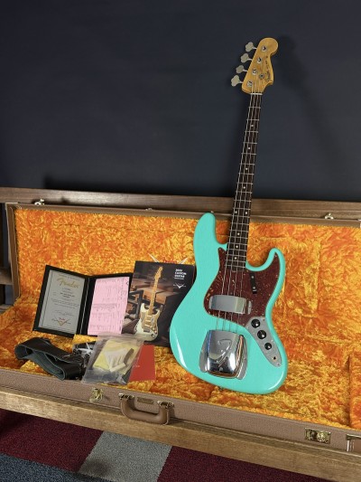 Fender Custom Shop 1961 Jazz Bass Jorneyman Relic Sea Foam Green